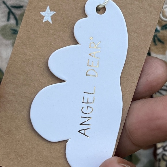 Angel Dear Floral Linen Romper NWT - Picture 3 of 8